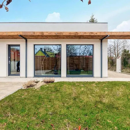 Stunning In With Wifi Łeba